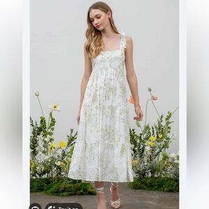 NWT Blu Pepper fruit blossom tiered midi dress